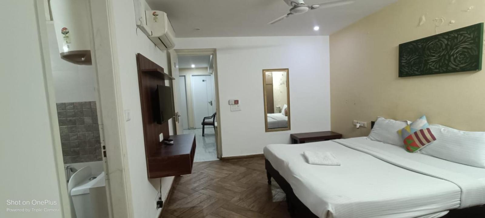 Nuab House - Near Fortis, Max, Medanta, Paras Hospitals And Huda Metro Gurgaon Esterno foto